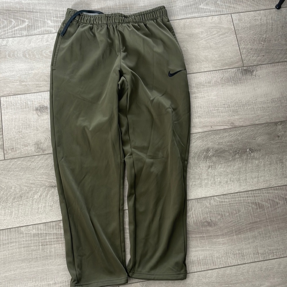 Nike joggers